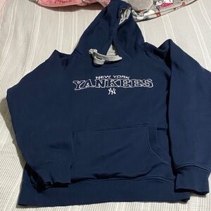 Antigua Navy Blue New York Yankees Hoodie